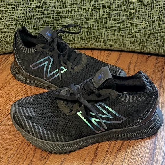 New Balance Fuel Cell Echo 2019 TCS NYC Marathon sneaker - Picture 1 of 8